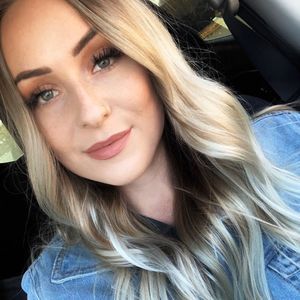 Meet your Posher, Kourtney